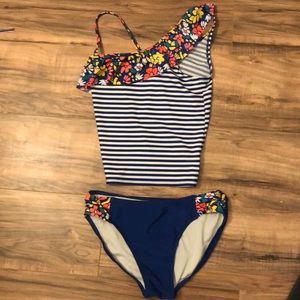 2 piece swimsuit